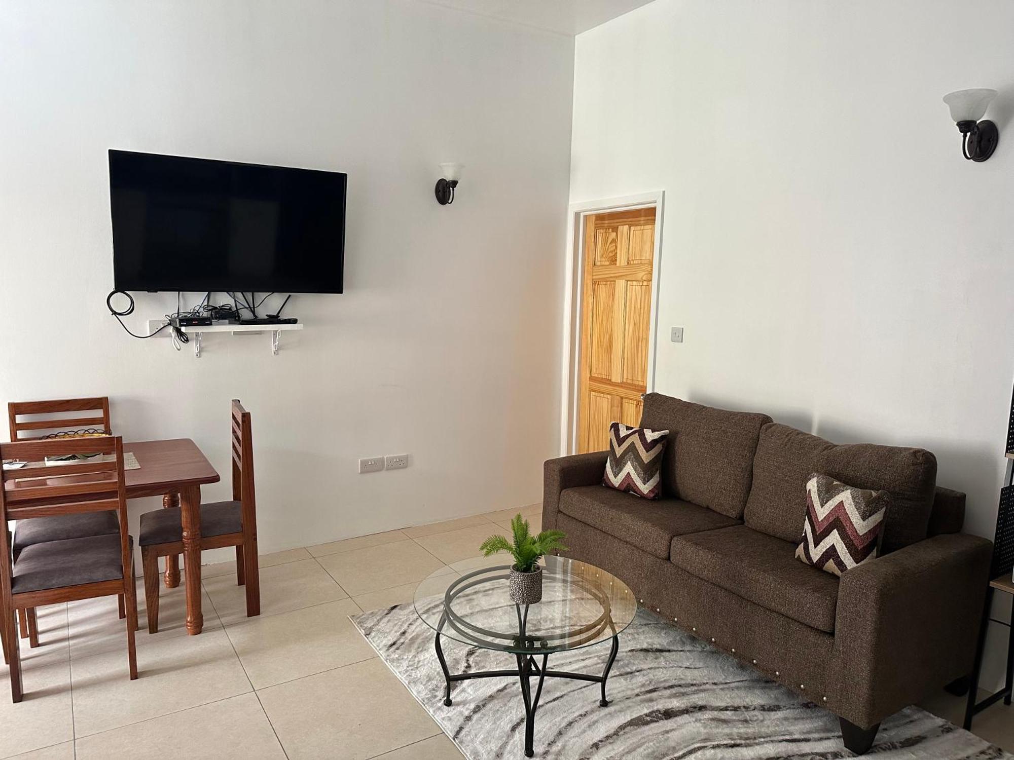 Eldorado Guesthouse & Car Rental Roseau Dış mekan fotoğraf